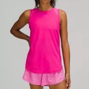Lululemon Sculpt Tank Top in Sonic Pink. No rip tag (size 2-4)